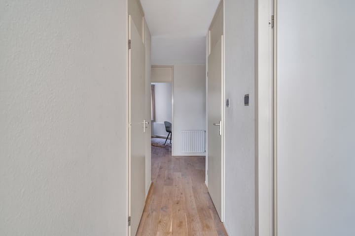 Foto 32 van Gevers Deynootweg 562