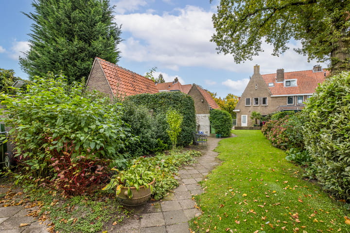 Foto 2 van 1e Brandenburgerweg 83