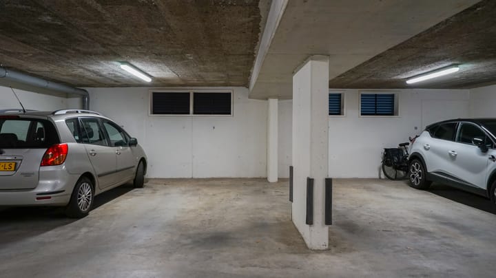 Foto 6 van Emile Erensplein 9