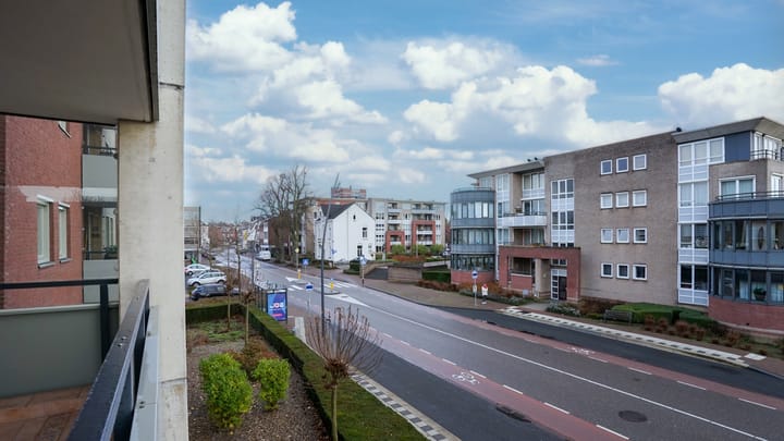 Foto 21 van Emile Erensplein 9