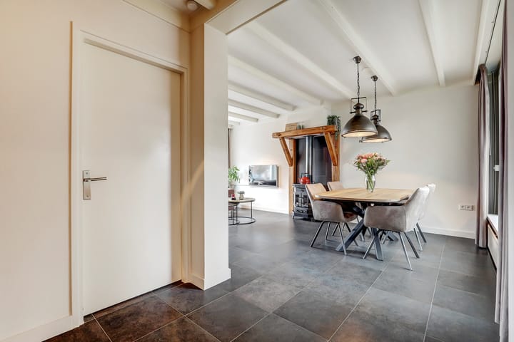 Photo 8 of Koningin Julianastraat 21