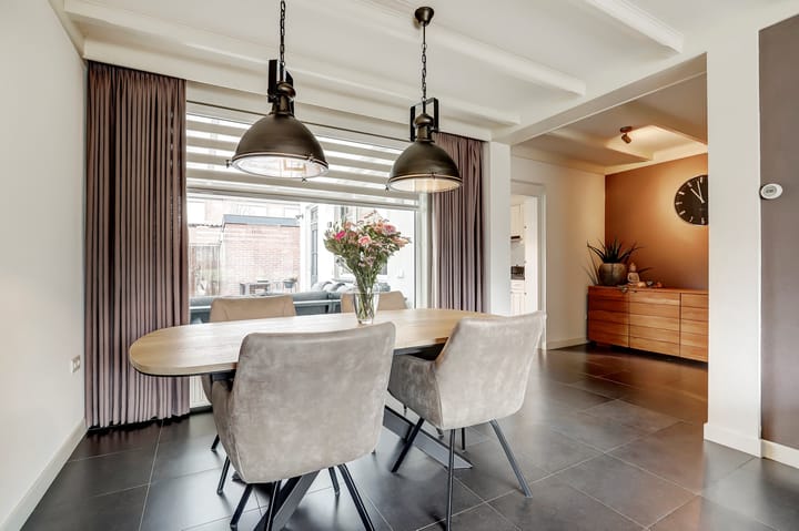 Photo 12 of Koningin Julianastraat 21