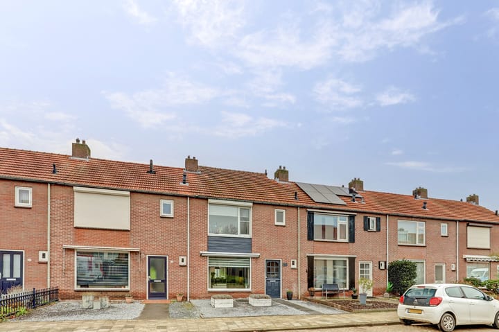 Photo 32 of Koningin Julianastraat 21