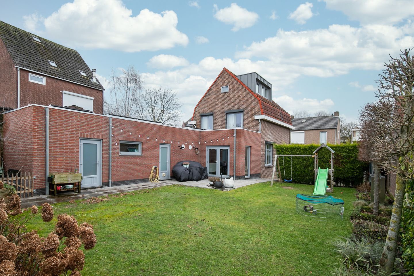 Foto 25 van Julianastraat 49