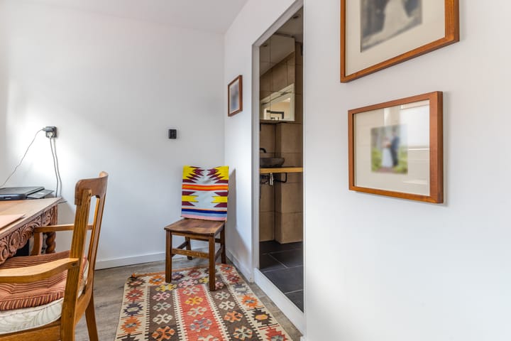 Photo 23 of Colensostraat 34