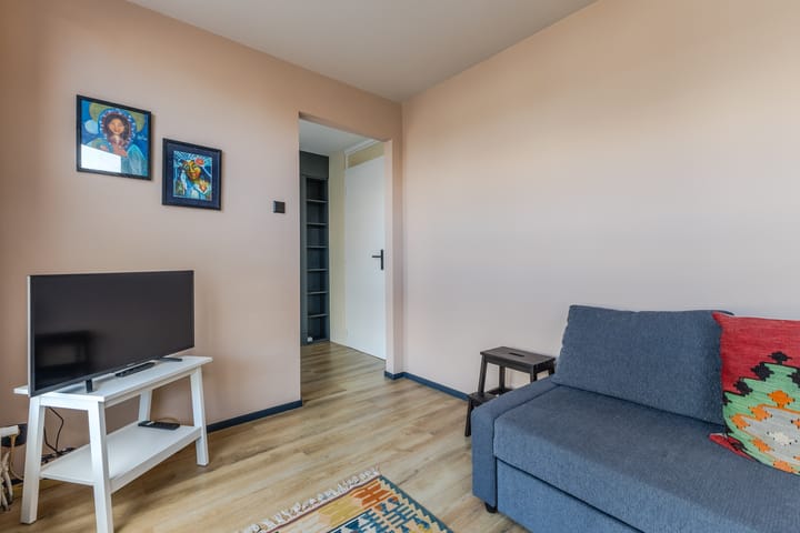 Photo 32 of Colensostraat 34