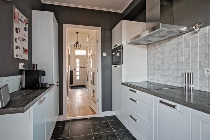 Foto 15 van Prins Hendrikstraat 11