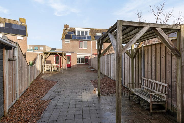 Foto 3 van Schouwenbank 116