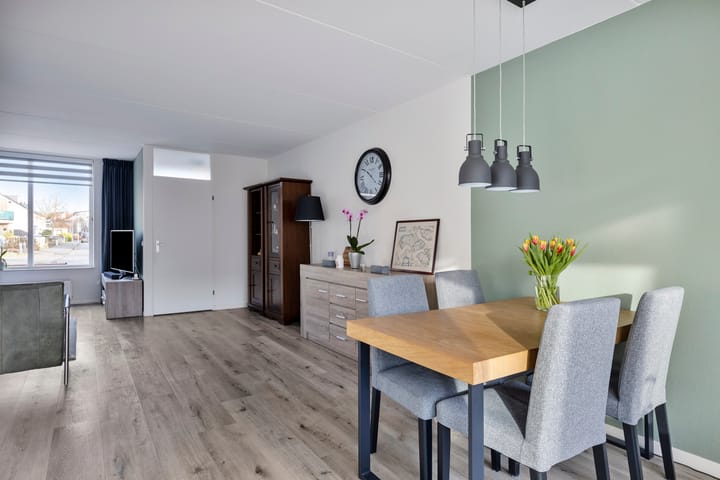 Foto 6 van Schouwenbank 116