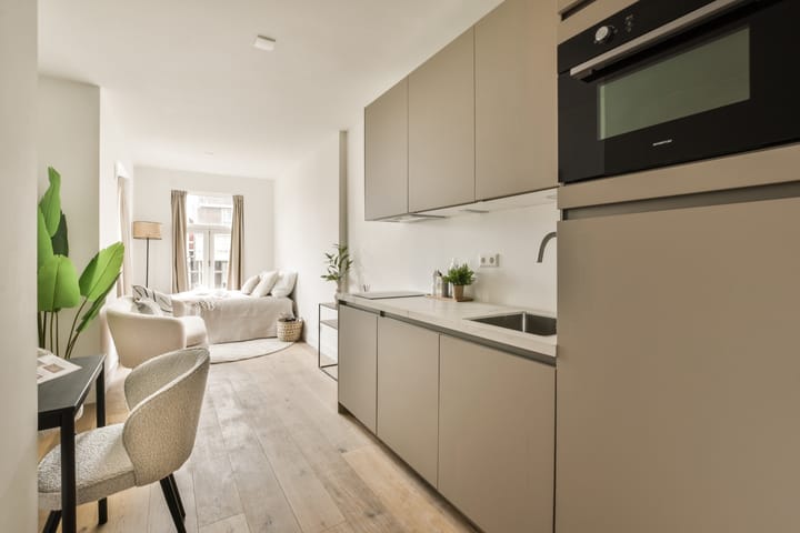 Foto 10 van Overtoom 10-N