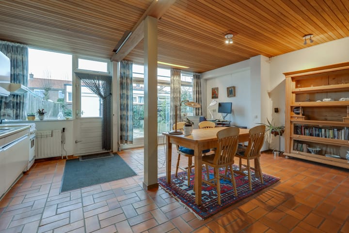 Foto 11 van Dahliastraat 26