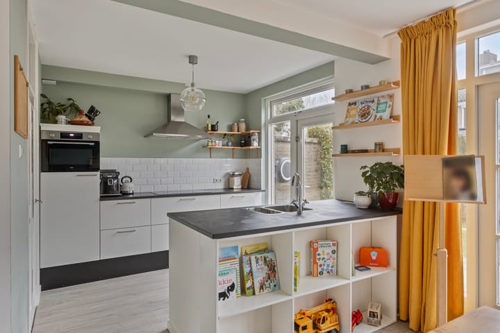 Foto 9 van Prof. Rutgersstraat 4