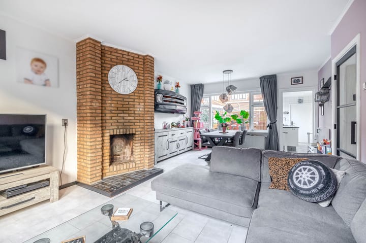 Photo 10 of Koningin Julianastraat 3