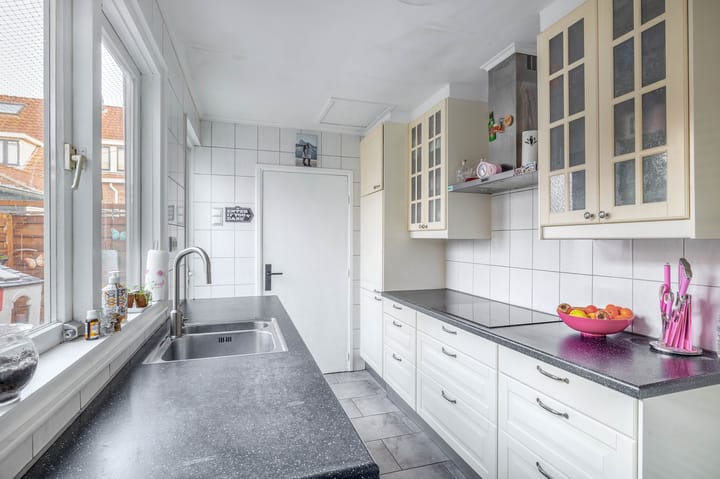 Photo 13 of Koningin Julianastraat 3