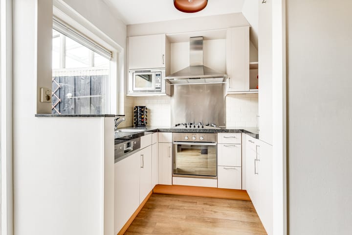 Foto 3 van J.P. Coenstraat 56