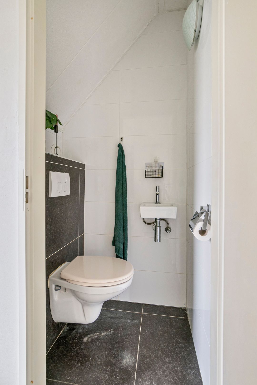 Foto 8 van Frieslandstraat 12