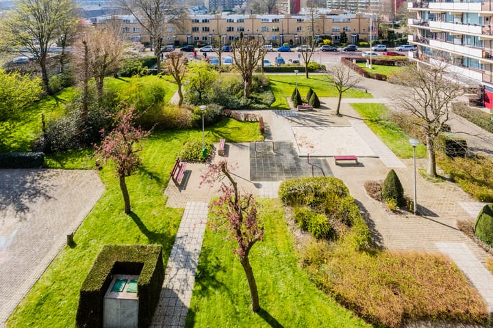 Foto 4 van Hammarskjöldlaan 143