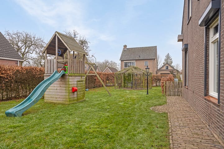 Foto 40 van Grotestraat 32