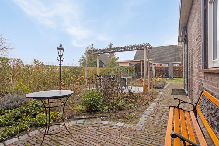 Foto 41 van Grotestraat 32