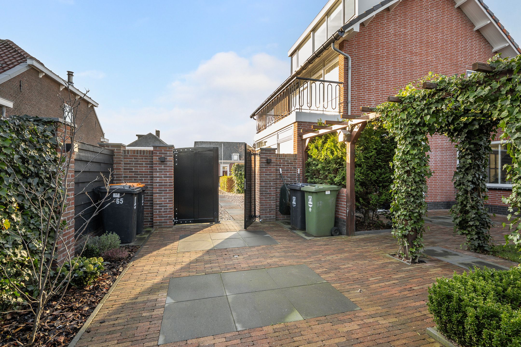 Foto 39 van Monsterseweg 65