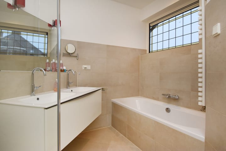 Foto 47 van Huis te Hoornkade 25