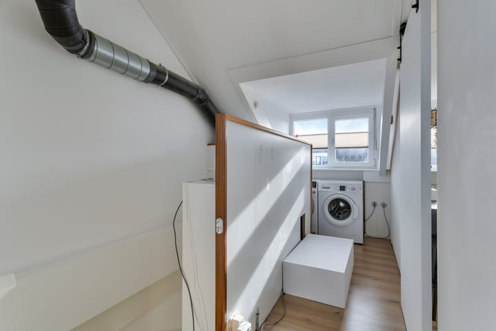 Photo 19 of Scholtenhaerstraat 15