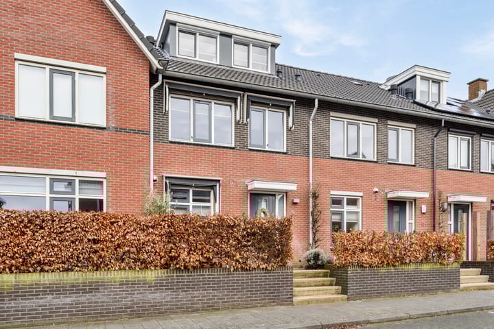 Photo 22 of Scholtenhaerstraat 15