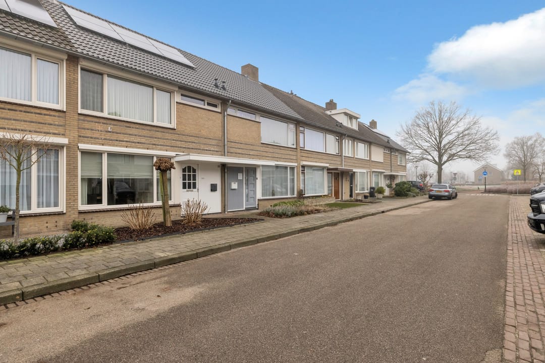 Photo 7 of John Franklinstraat 12