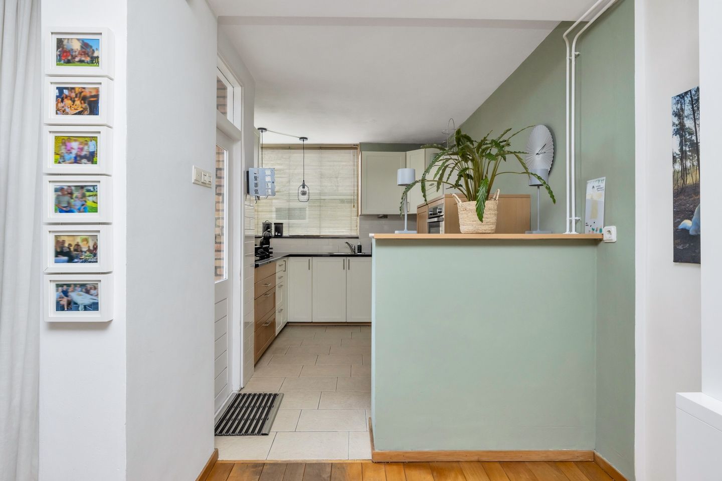 Photo 19 of John Franklinstraat 12