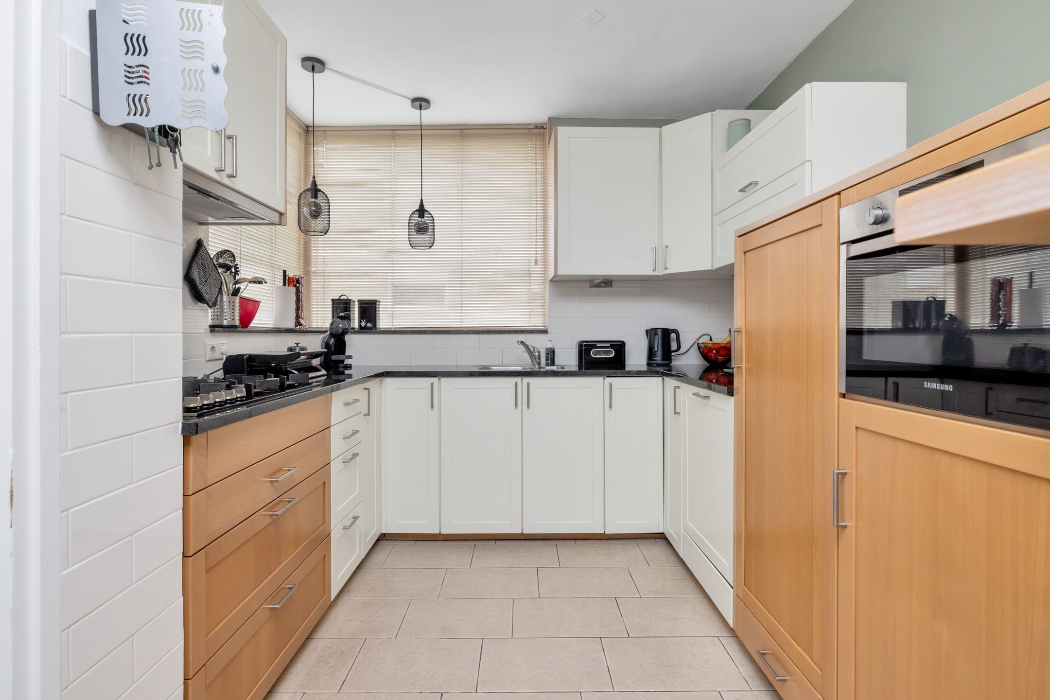 Photo 3 of John Franklinstraat 12