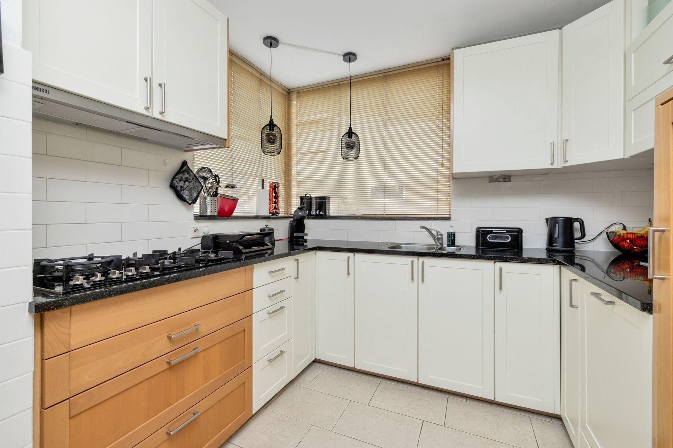 Photo 21 of John Franklinstraat 12