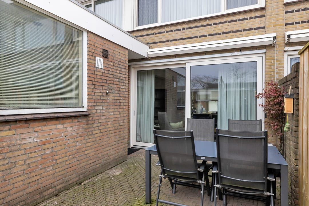 Photo 38 of John Franklinstraat 12