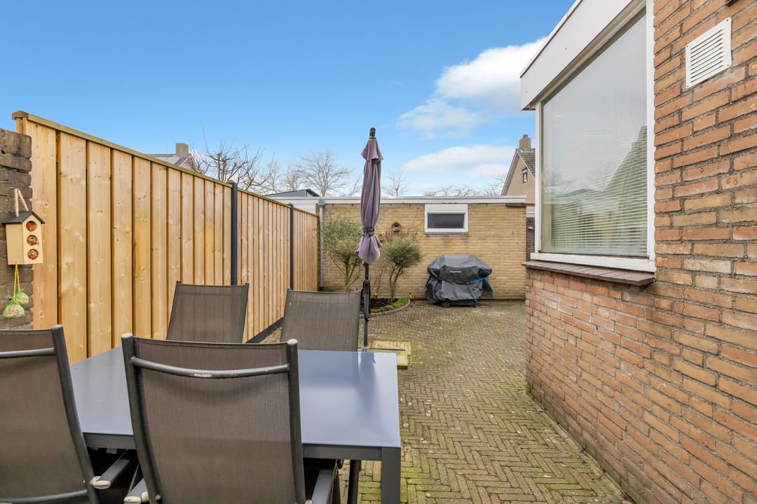 Photo 37 of John Franklinstraat 12