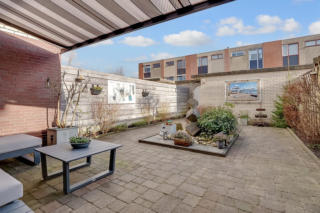 Photo 2 of Randmeerstraat 61