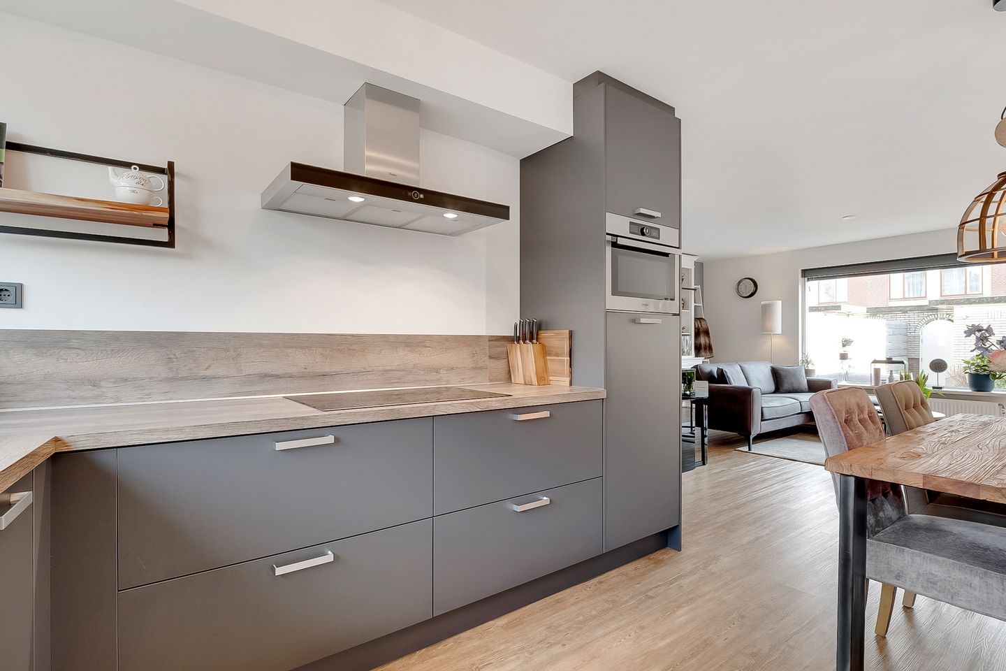 Photo 14 of Randmeerstraat 61