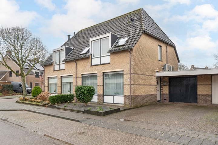 Foto 6 van Geilenkirchenstraat 4