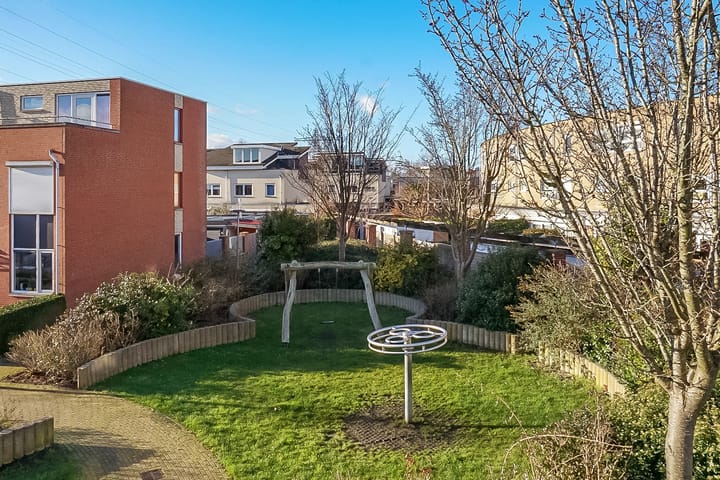 Photo 43 of Randmeerstraat 61