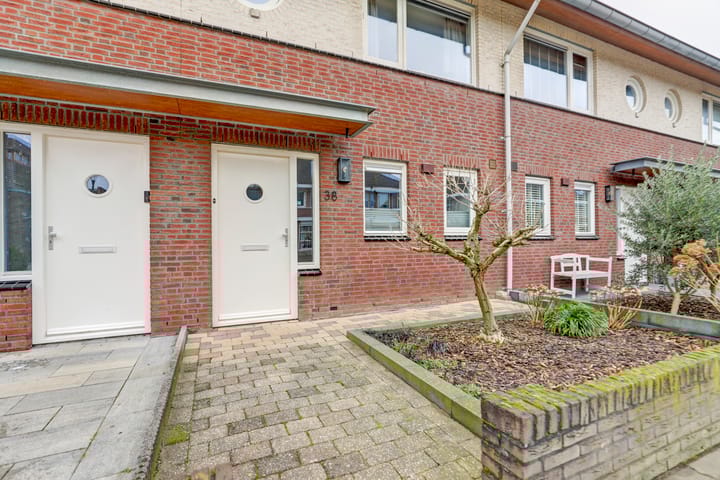 Foto 2 van Bloemenstraat 38