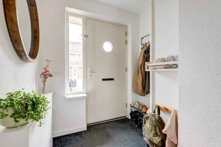 Foto 3 van Bloemenstraat 38