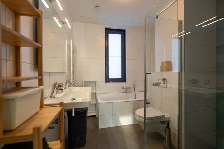 Photo 29 of Aquamarijn 15