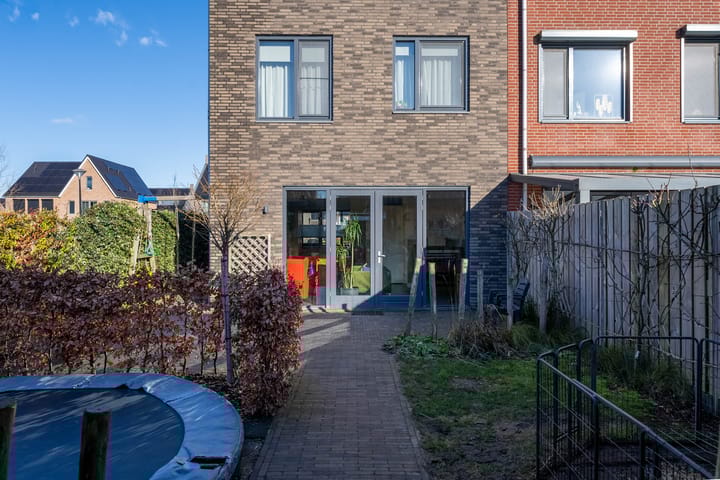 Photo 48 of Aquamarijn 15