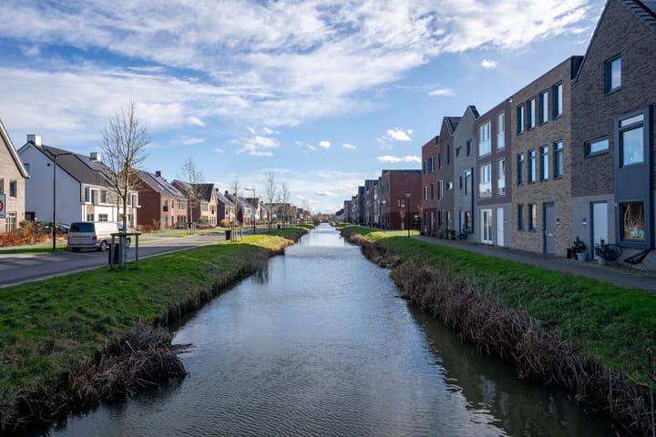 Photo 55 of Aquamarijn 15