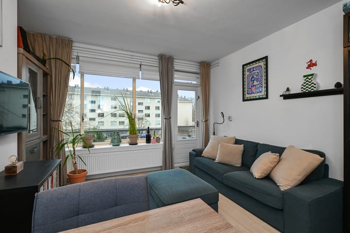 Photo 2 of Petrus Blokhof 12-1