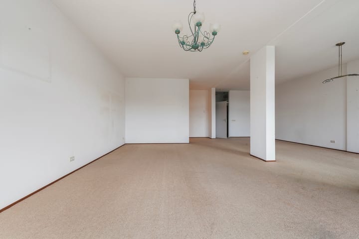 Foto 2 van Anna van Burenstraat 70-C