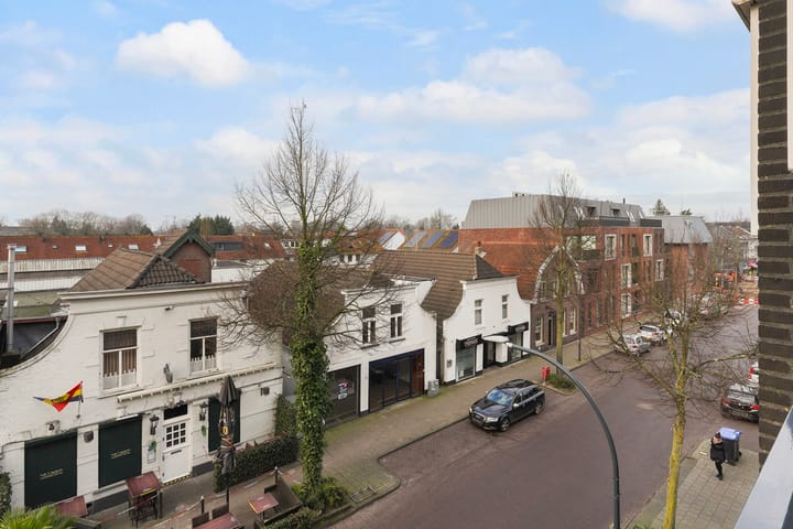 Foto 6 van Anna van Burenstraat 70-C