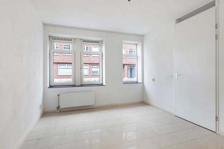 Foto 15 van Heinenoordstraat 8-B