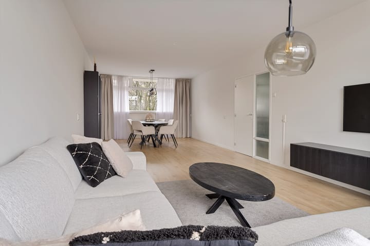 Photo 11 of Jan Vermeerstraat 291