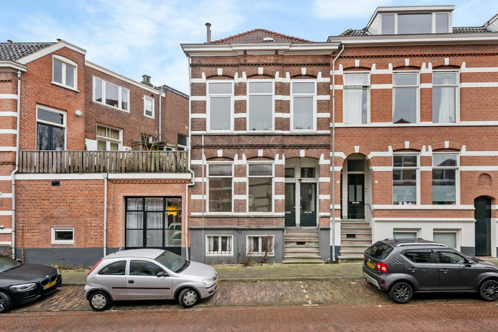 Bekijk foto van Leoninusstraat 3