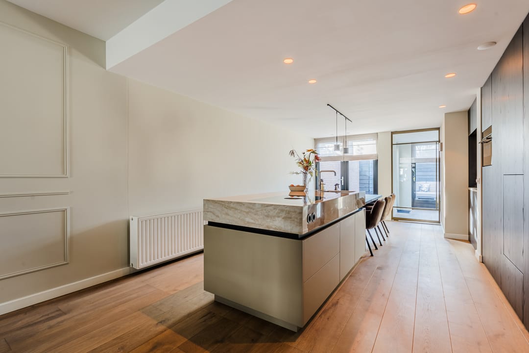 Foto 13 van Hasseltstraat 77