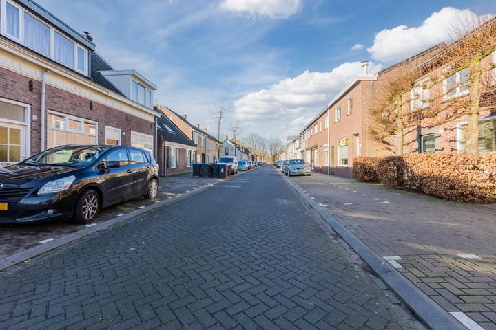 Foto 48 van Hasseltstraat 77